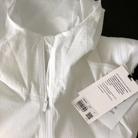 *SOLD* LULULEMON Sheer Joy Waterproof Running Jacket White NWT New 0 - Picture 8 of 9